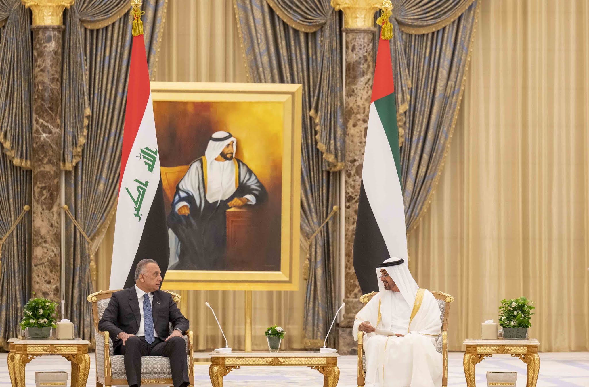 UAE - Iraq hold talks as Sheikh Mohamed meets Iraq PM